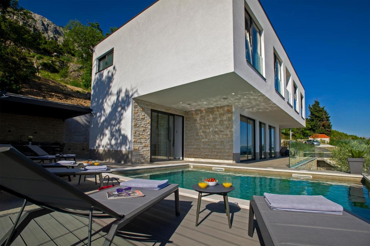 Villa Dispet With Heated Pool, Jacuzzi, Sauna And Cinema Celina Zewnętrze zdjęcie