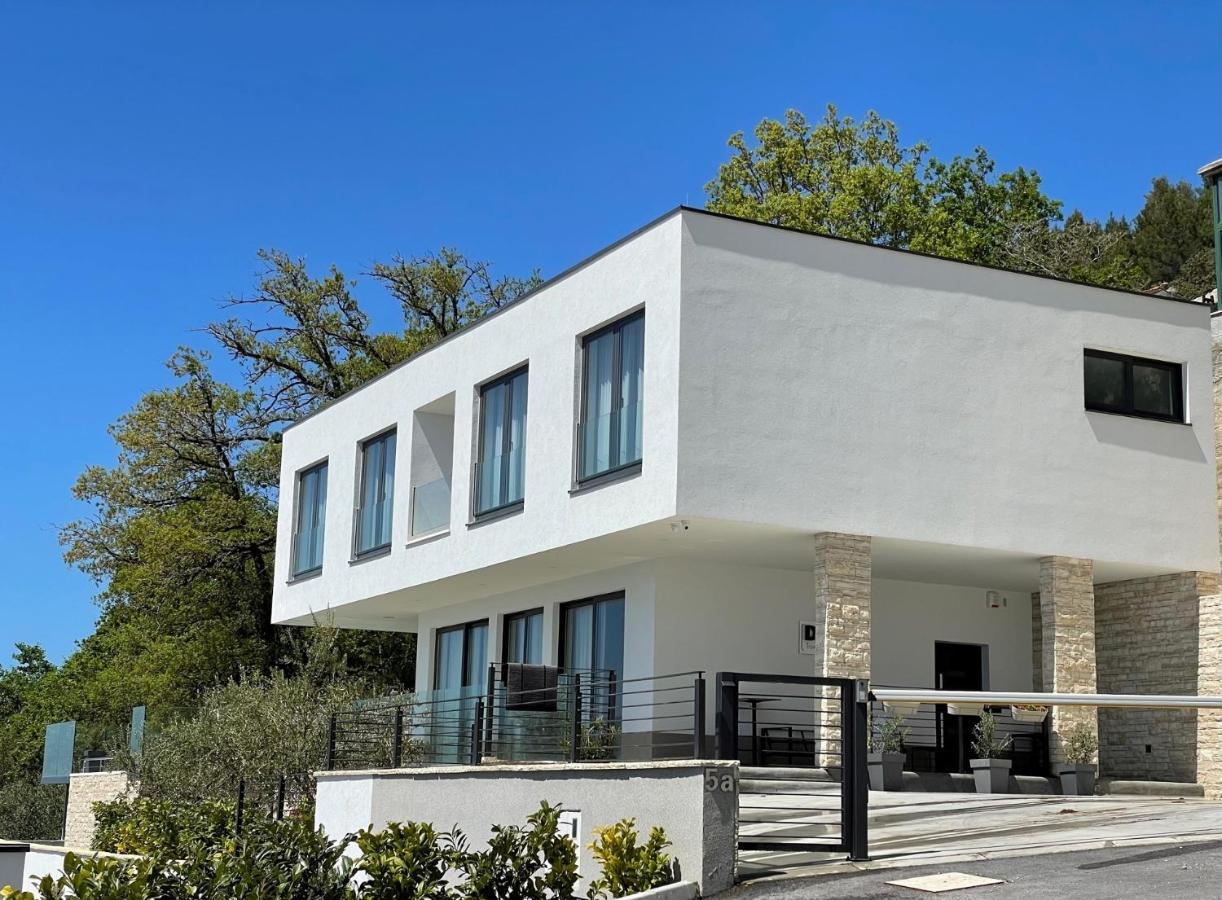 Villa Dispet With Heated Pool, Jacuzzi, Sauna And Cinema Celina Zewnętrze zdjęcie
