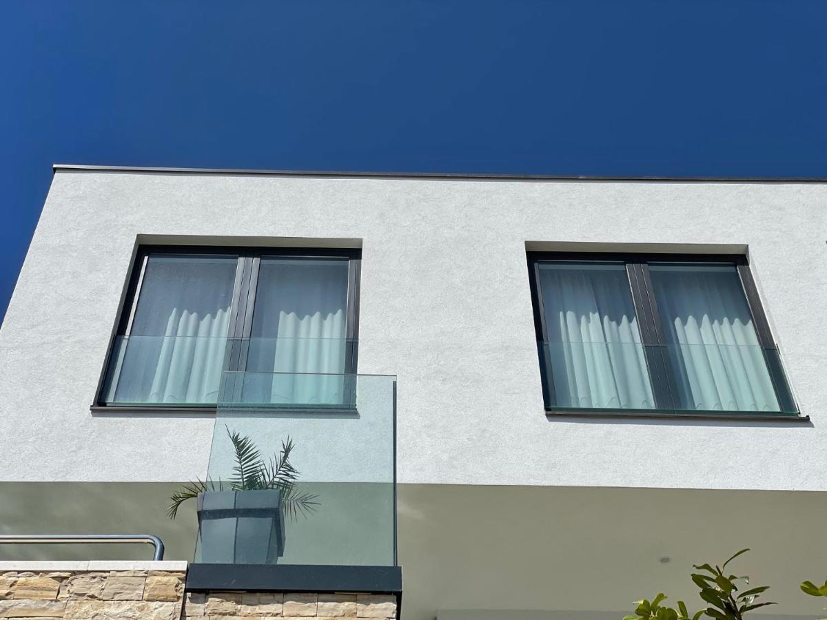 Villa Dispet With Heated Pool, Jacuzzi, Sauna And Cinema Celina Zewnętrze zdjęcie